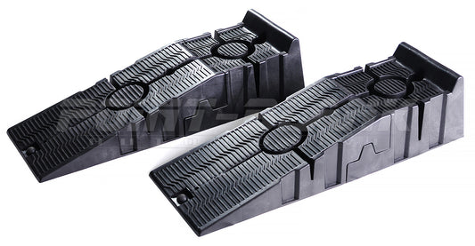 Anti-Slip 2-Piece Car Service Ramps 1500kg Load